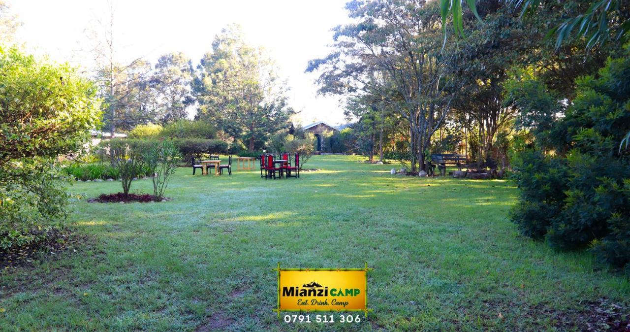 Camp Mahon Gardens Hotel Nanyuki Kültér fotó